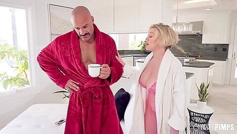 Big Tits Big Ass Milf Needs To Fuck. Dee Gets Charles Ready To Pound - Charles Dera And Dee Williams