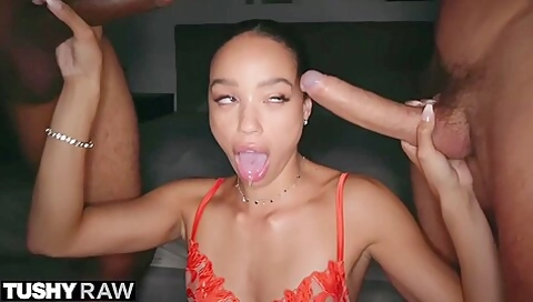 Anal-queen Alexis Gets Dped By 2 Monster Cocks