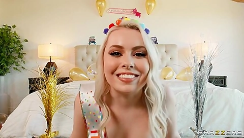 Haley Spades, Phoenix Marie And Bella Rolland - Gorgeous Lesbians Threesome Amazing Porn Video