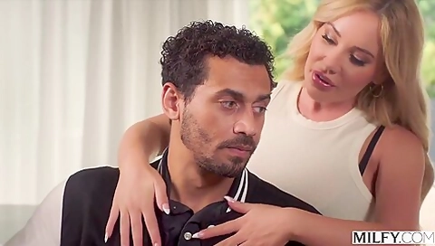 Hungry Stepmom Savannah Seduces Her Stepsons Friend